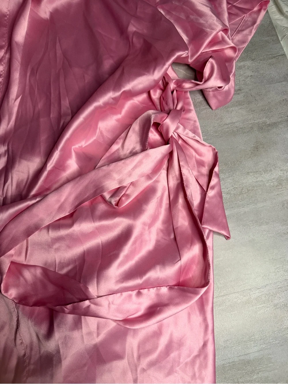 Victoria's Secret Pink Satin Short Kimono Robe